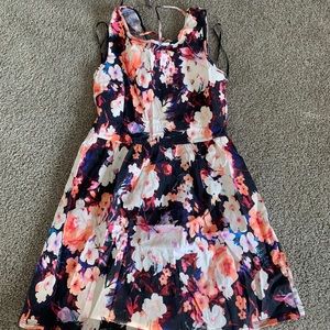 NWOT forever 21 floral dress
